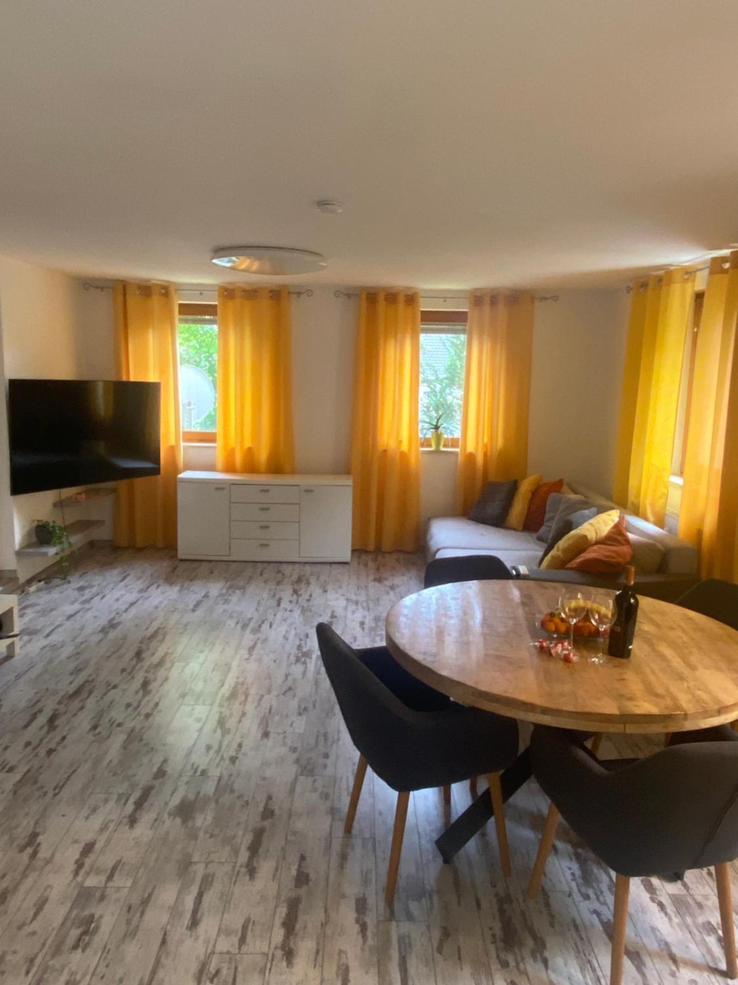 Zirndorf Sweet Home Exteriör bild